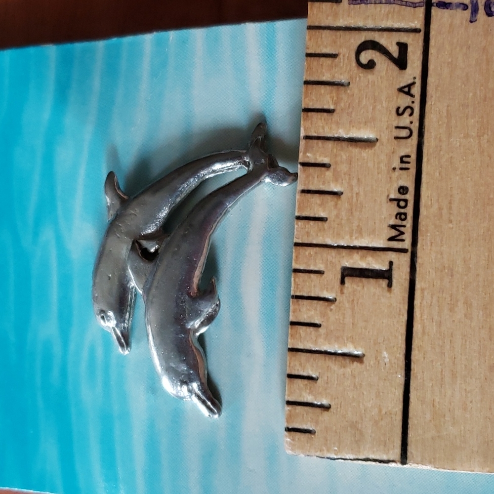 Dolphin Pin - Picture 4 of 4